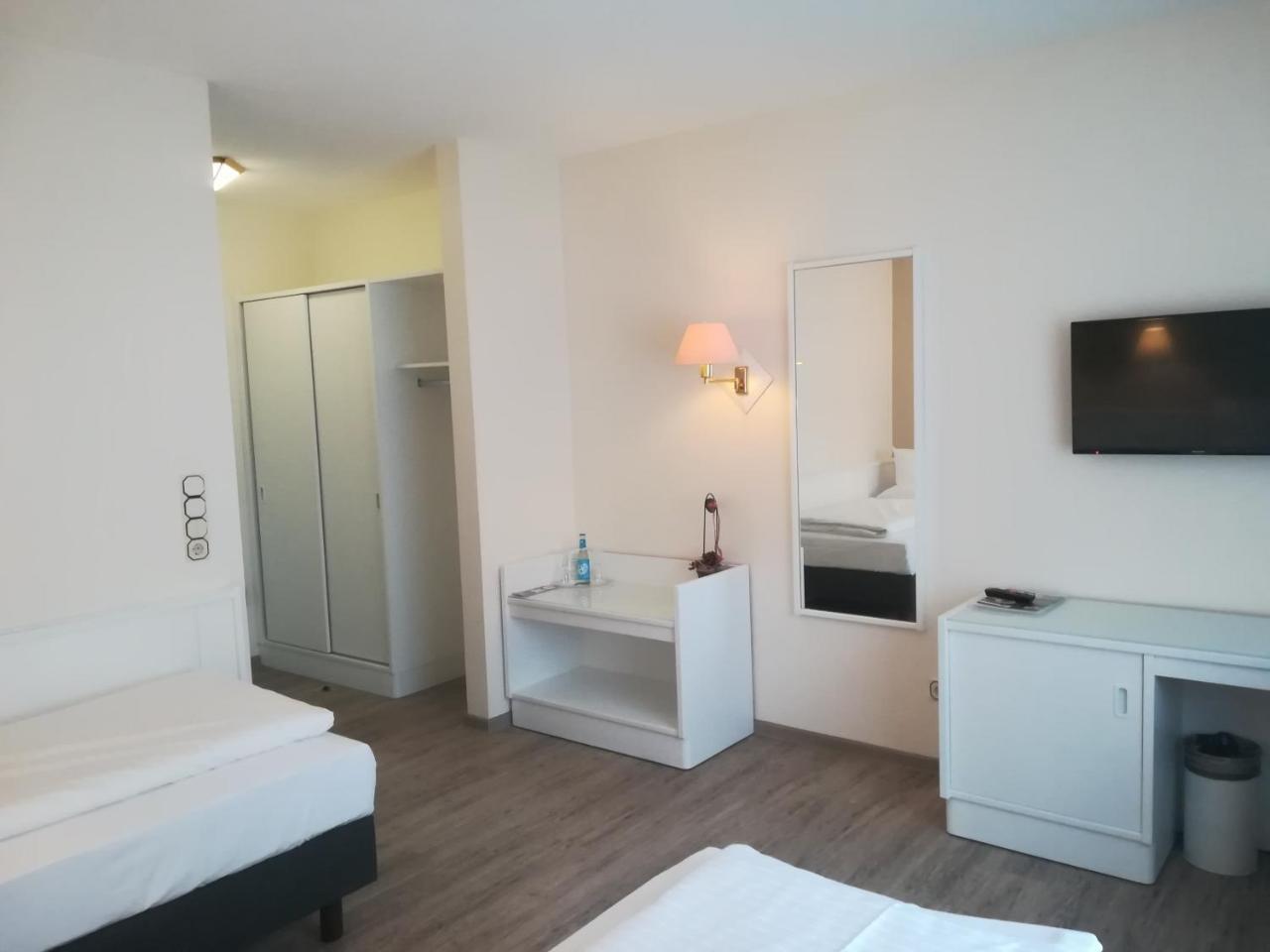 Samson Hotel